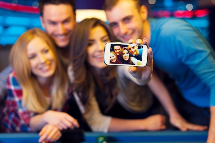 camertoto Live Sic Bo betting board showing outcome categories and odds